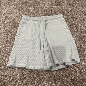 Shop Stevie shorts | small